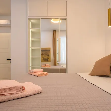 Jupiter Luxury 3* سبليت