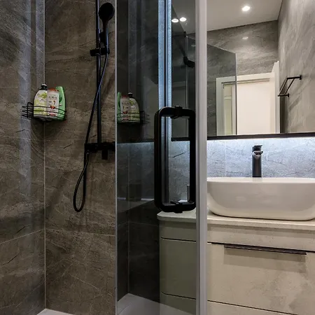 Jupiter Luxury