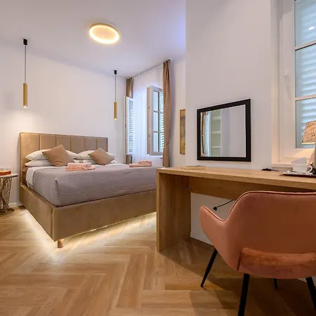 Jupiter Luxury Гостевой дом 3*
